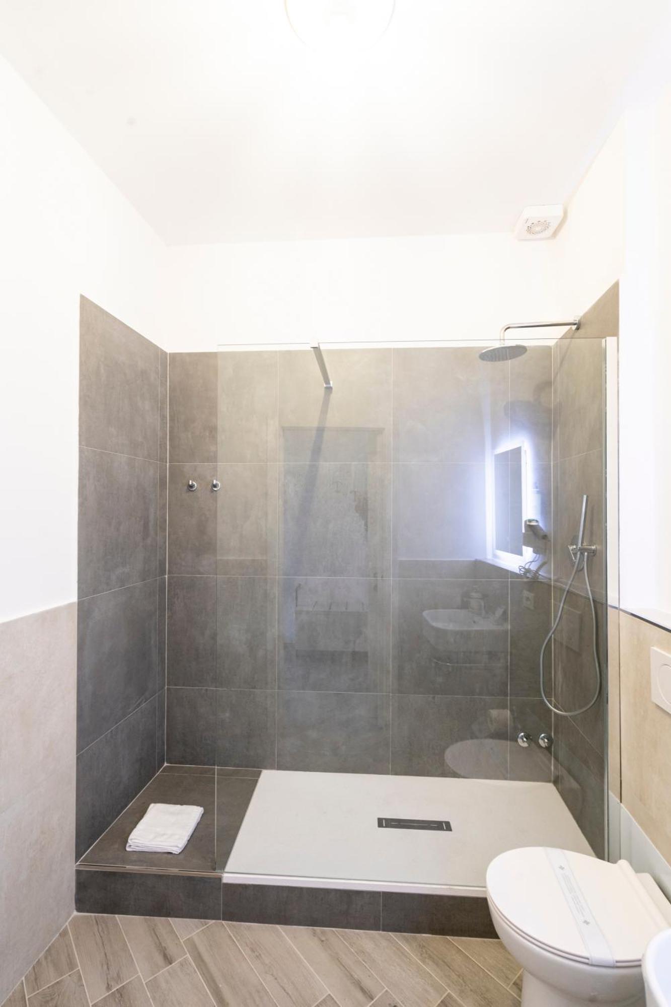 B&B Via Corsica 10 피사 외부 사진